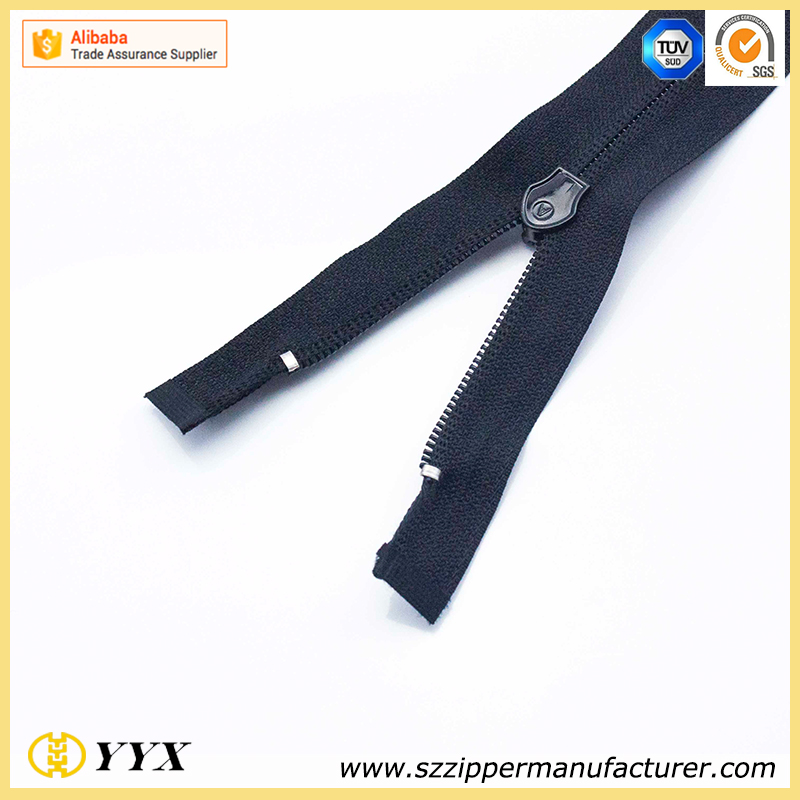 No. 5 Waterproof Nylon Zipper A/L O/E Bright Surface with Thumb Puller