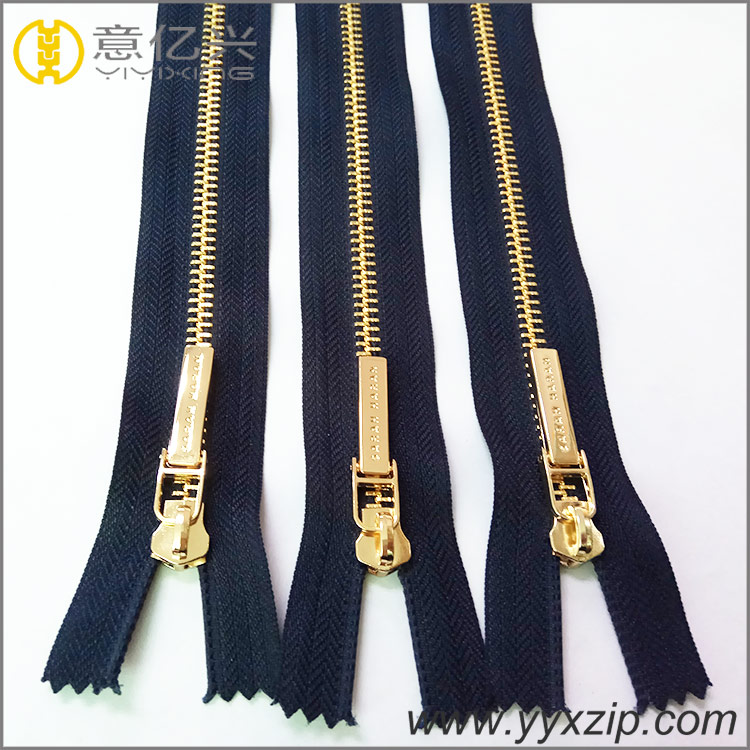 Brass metal matt gold zipper long chain for leather garment