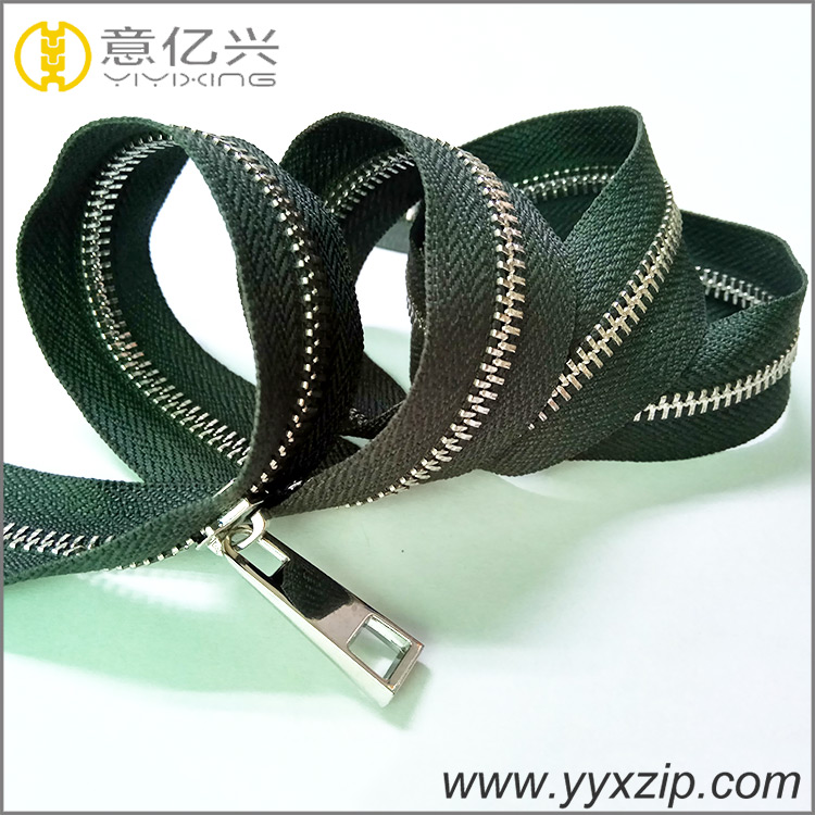 Yiyixing #5 brass material metal type custom length teeth polished silver zipper