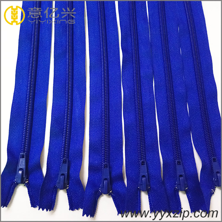 China Manufacturer Brand Custom Nylon Colorful Clothing Nylon Coil Zipper for Ga