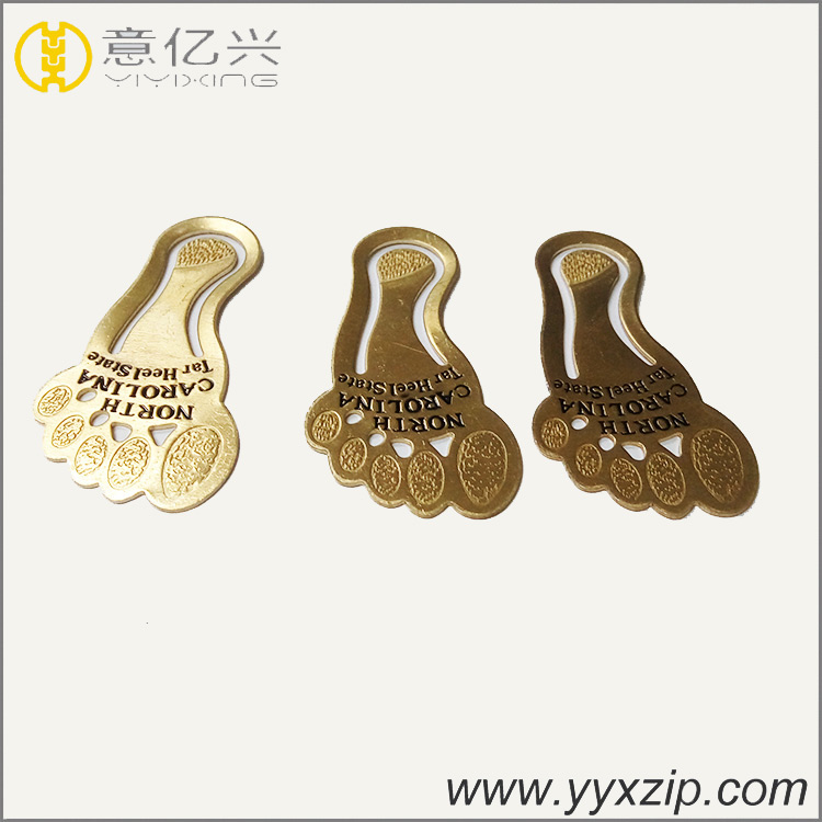 custom metal badge feet shaped lapel bookmark