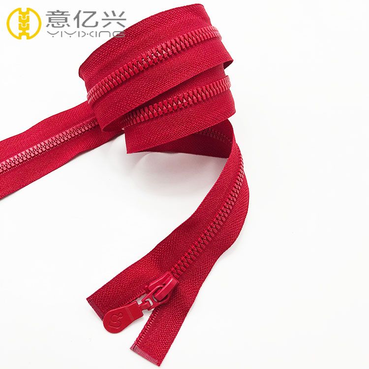 high quality plastic zipper